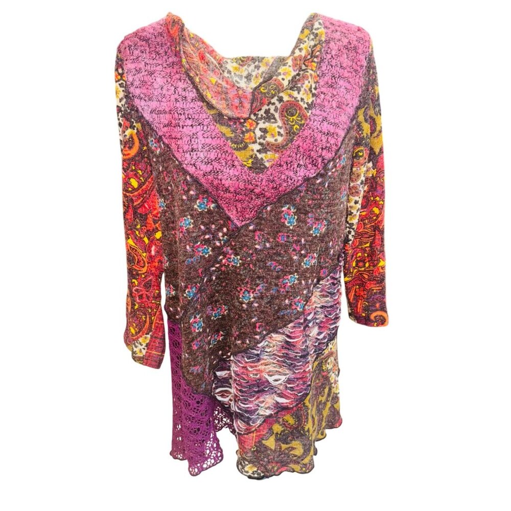 Ali Miles Patchwork Floral Knit Tunic Top  L Boho Chic Style Artsy Casual Blouse